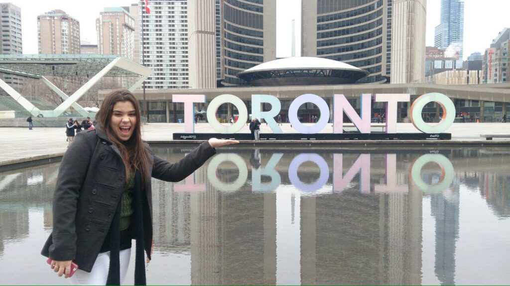 Vitória estudou em Toronto Vitória estudou em Toronto