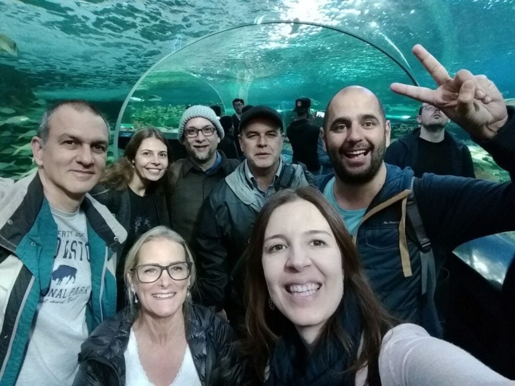 Elizabeth estudou em Toronto Elizabeth estudou em Toronto