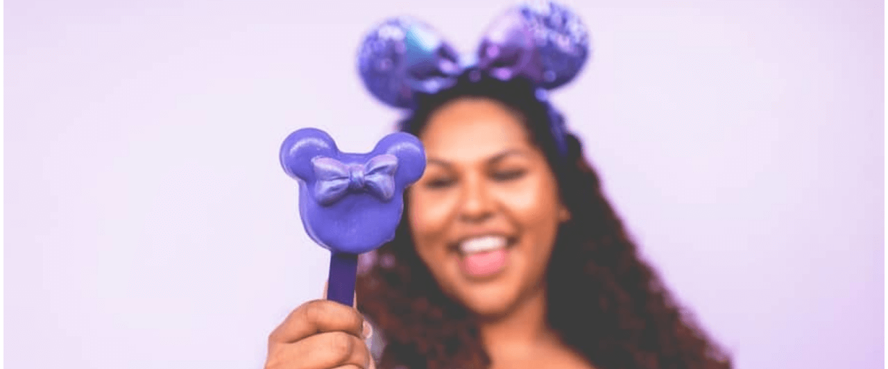 Disney: o purple é a cor do momento nos parques! Disney: o purple é a cor do momento nos parques!