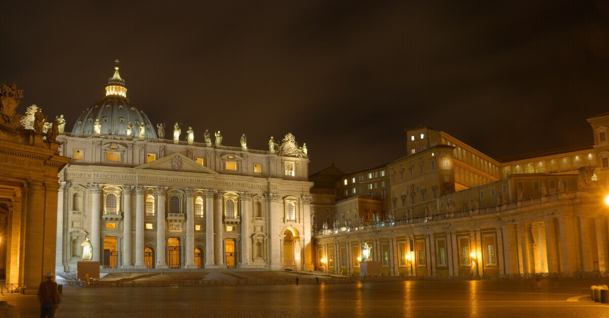 Vaticano recebe turistas não só na semana santa, mas no ano inteiro