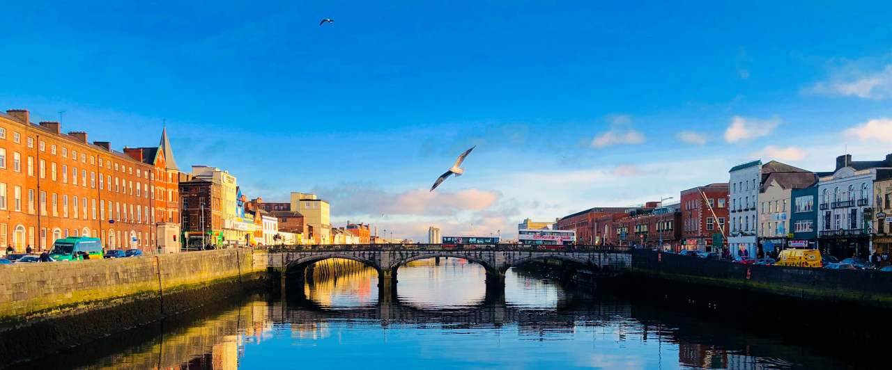 Cork na Irlanda, uma ótima opção para trabalho e estudo