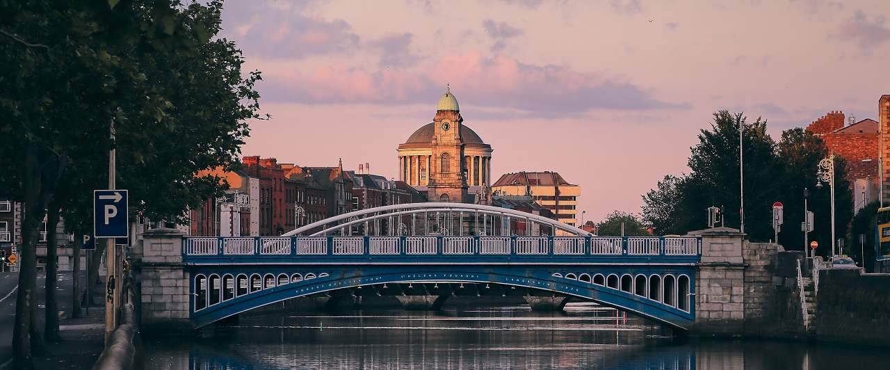 Cidades da Irlanda: confira opções para estudo e trabalho Cidades da Irlanda: confira opções para estudo e trabalho
