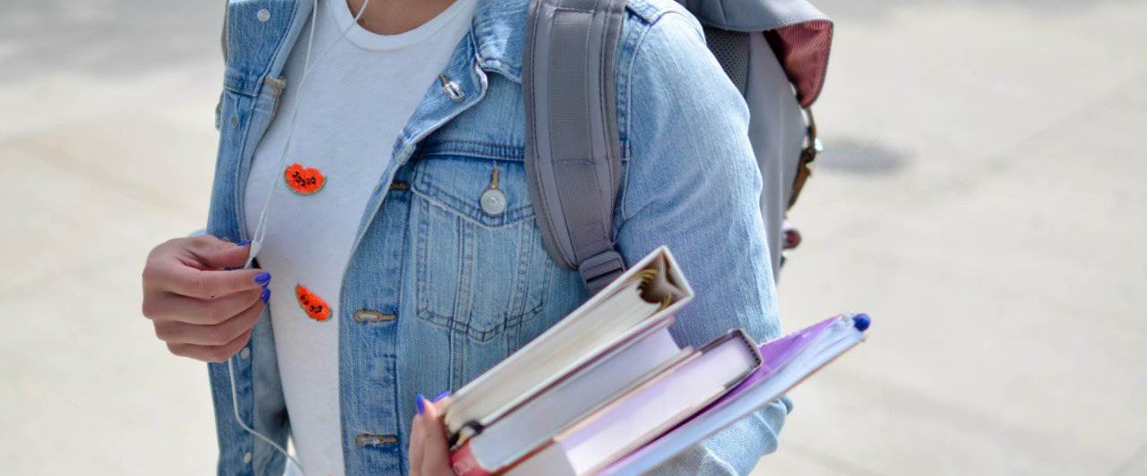 Saiba como estudar fora do Brasil: tire suas dúvidas Saiba como estudar fora do Brasil: tire suas dúvidas