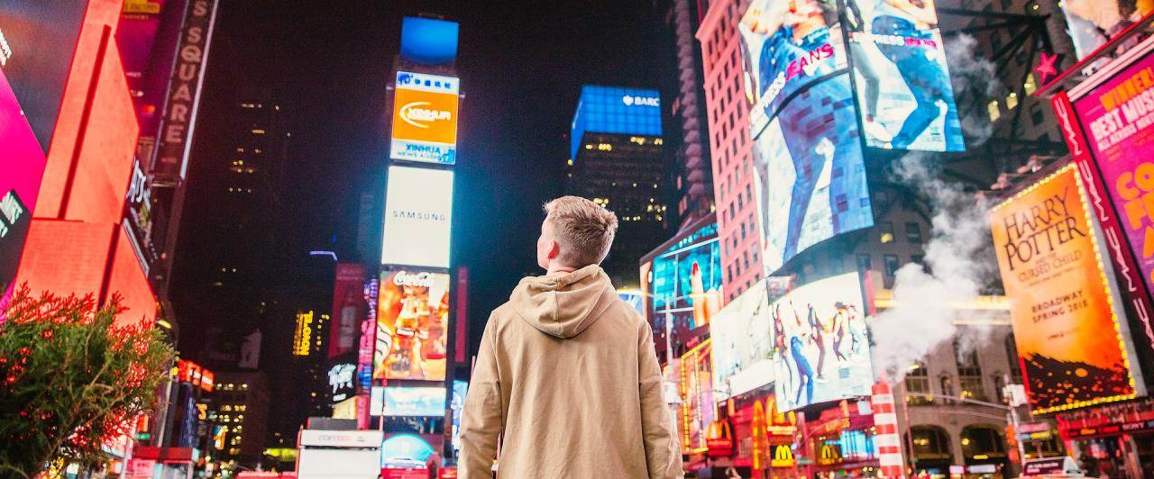 Conheça a Times Square: a rua mais famosa dos EUA Conheça a Times Square: a rua mais famosa dos EUA