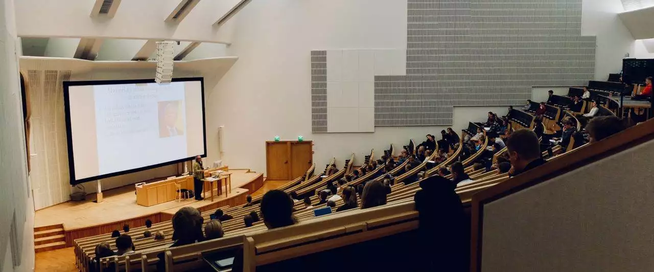universidade canada 1