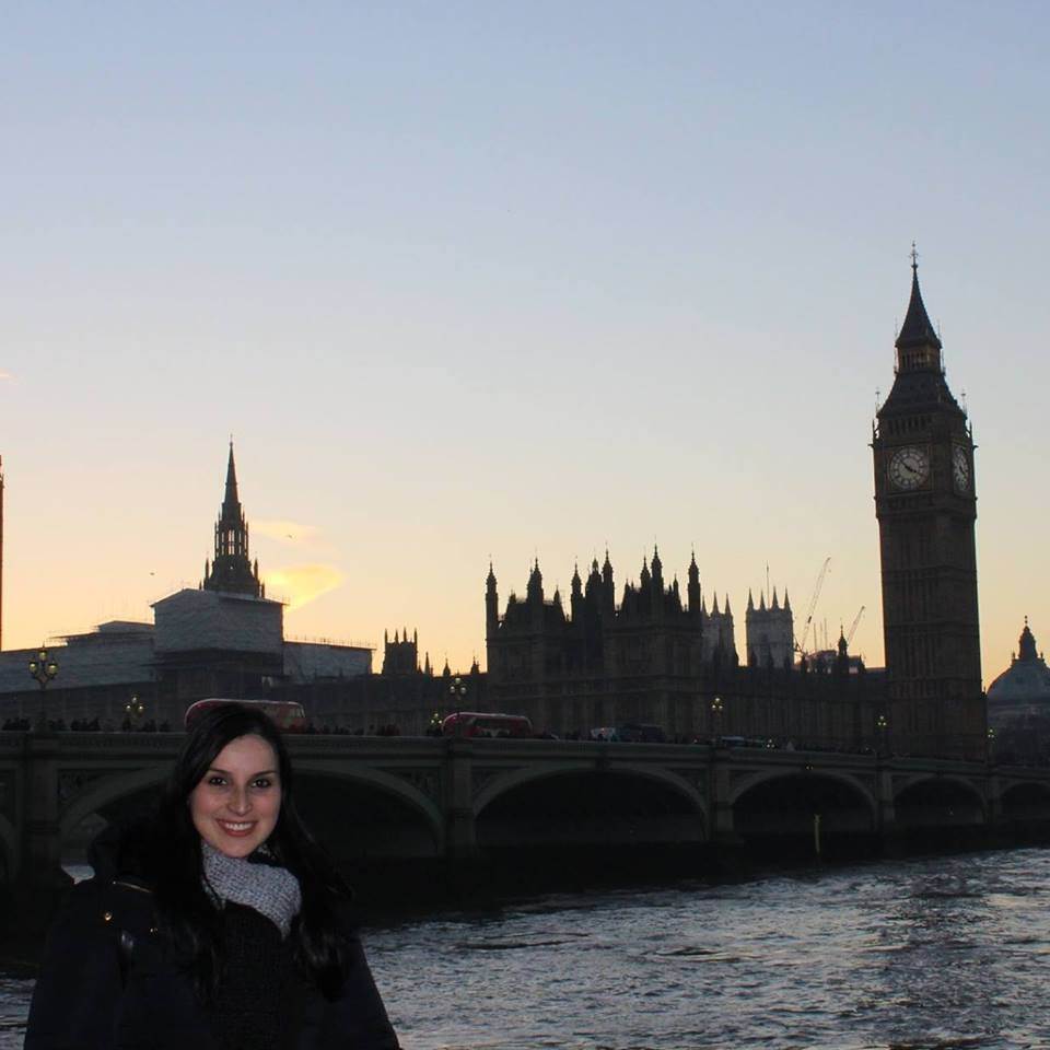 Maria Cristina fez intercâmbio em Londres Maria Cristina fez intercâmbio em Londres