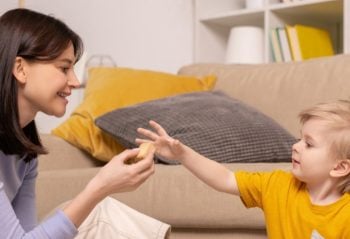 Quanto custa Au Pair? Veja valores e o que está incluso